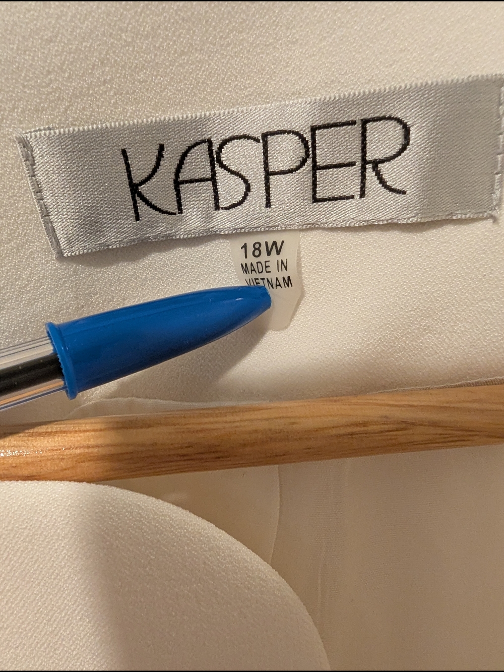 NWT Kasper Women's Cream Scallop-Edge Blazer & Sheath Dress Suit Size 18W - Picture 6 of 13